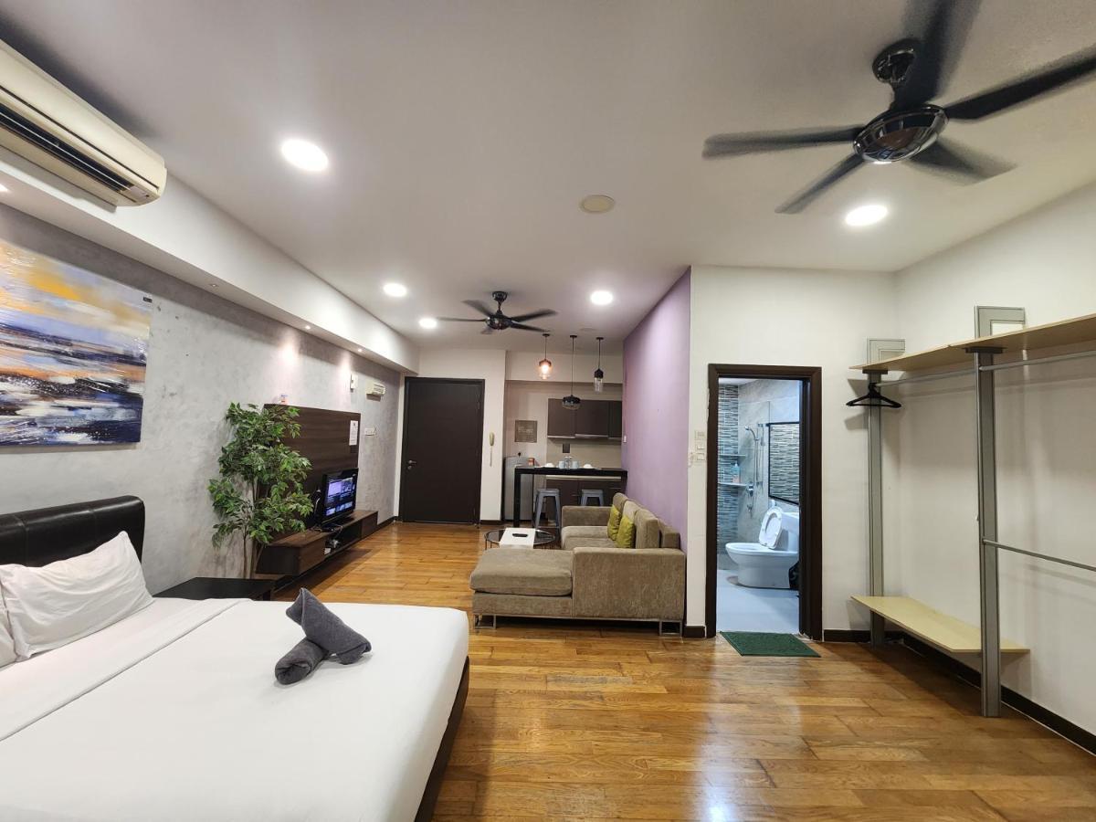 Regalia Suites Kuala Lumpur Klcc Экстерьер фото