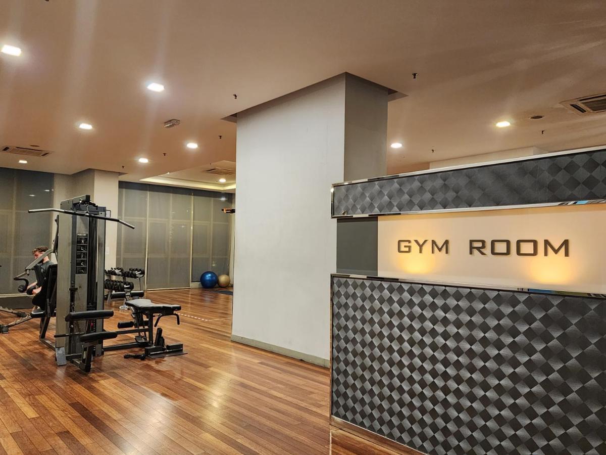 Regalia Suites Kuala Lumpur Klcc Экстерьер фото
