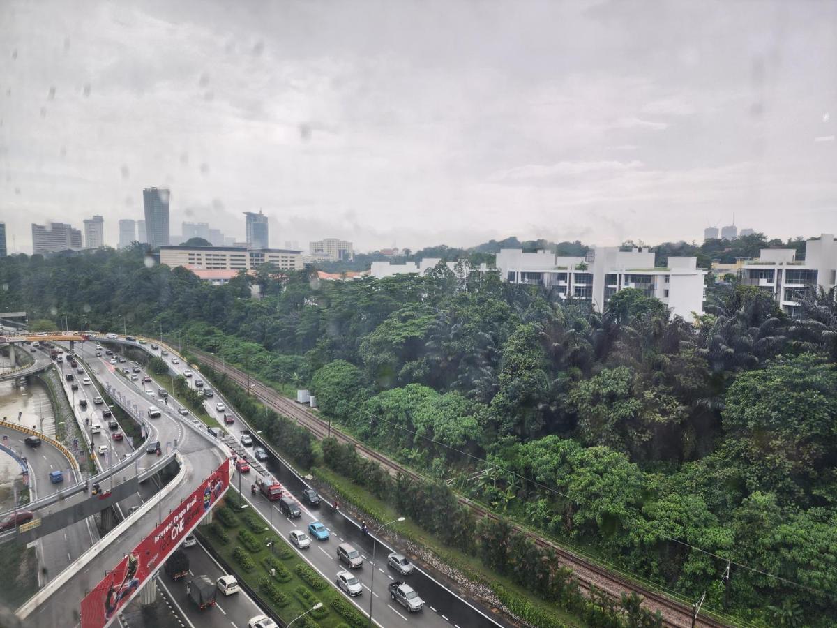 Regalia Suites Kuala Lumpur Klcc Экстерьер фото