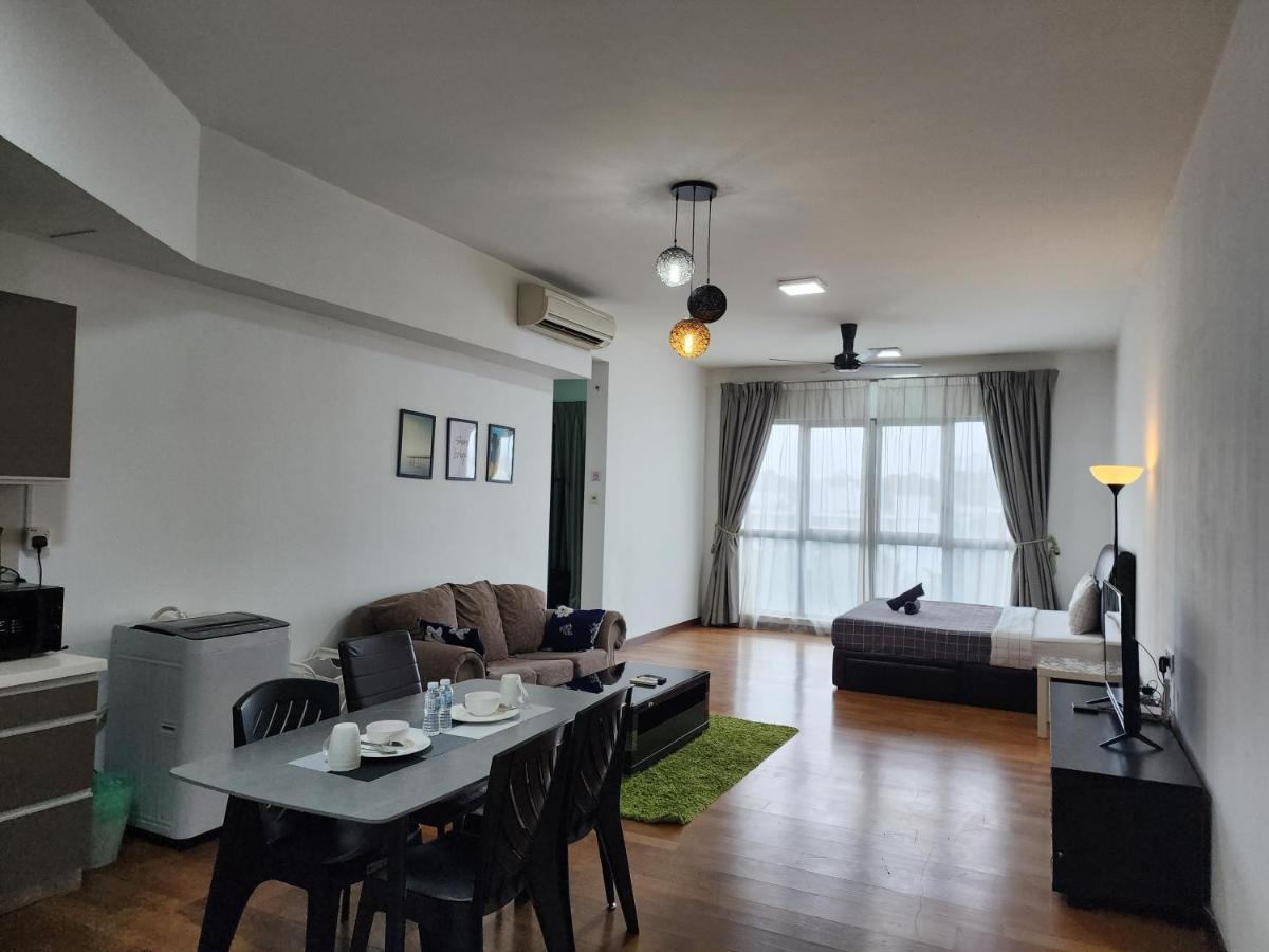 Regalia Suites Kuala Lumpur Klcc Экстерьер фото